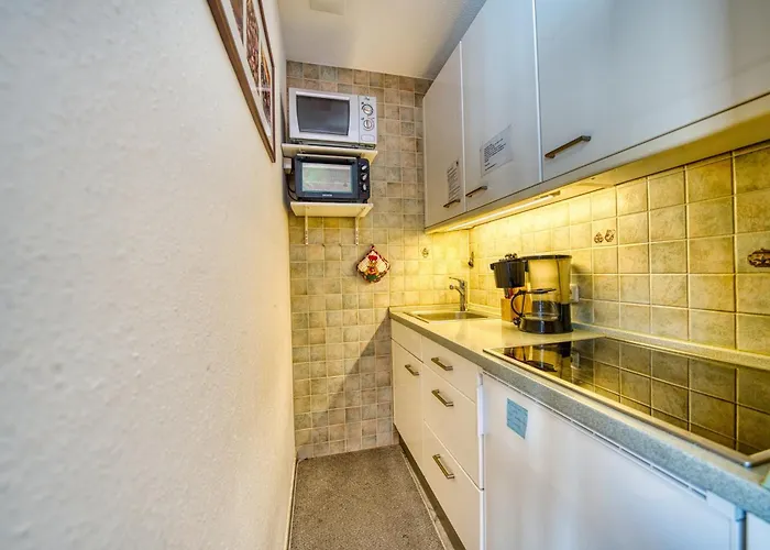 - Haus A, App 0a0408